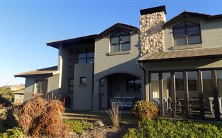 2 Bedroom Townhouse in Hartenbos Landgoed