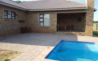 3 Bedroom House in Meyerton Central