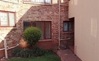 2 Bedroom Apartment in Winchester Hills