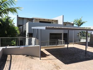 4 Bed Townhouse in Salt Rock