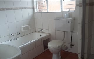 4 Bedroom House in Doornpoort and surrounds
