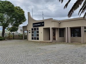 190 m² Commercial space in George South