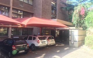 334 m² Commercial space in Houghton Estate