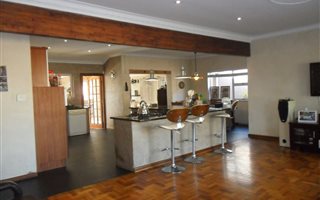 4 Bedroom House in Sunridge Park