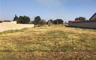 800 m² Land available in Ennerdale