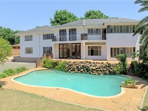 6 Bedroom House in Northcliff