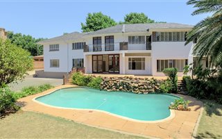 6 Bedroom House in Northcliff