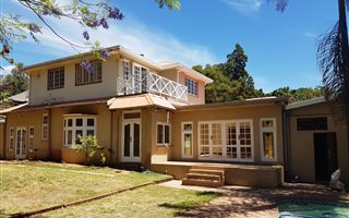 4 Bedroom House in Muckleneuk