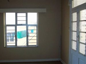 1 Bed Apartment in Port Elizabeth Central