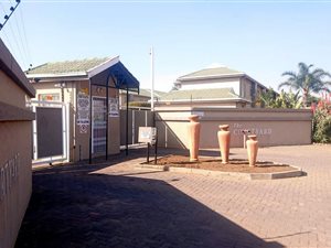 2 Bed Apartment in Norkem Park