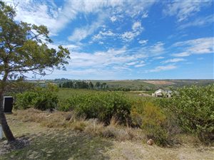 1553 m² Land available in Brackenridge