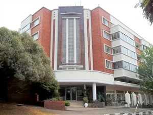 2 Bedroom Apartment in Observatory
