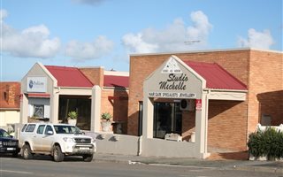 432 m² Retail Space in Bredasdorp