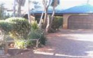 4 Bedroom House in Doornpoort and surrounds
