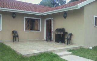 3 Bedroom Simplex in Malvern