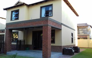 3 Bedroom House in Meyersig Lifestyle Estate