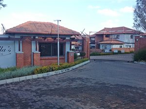 3 Bed Townhouse in Sonneglans