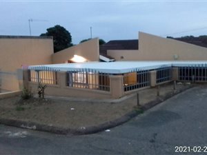 4 Bed House in Brookdale