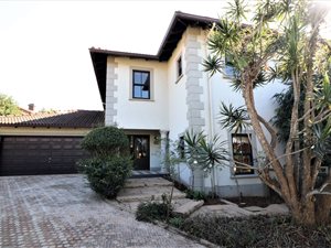 3 Bed House in Plantations