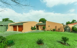 3 Bedroom House in Fleurhof