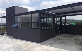 150 m² Office Space in Bedfordview