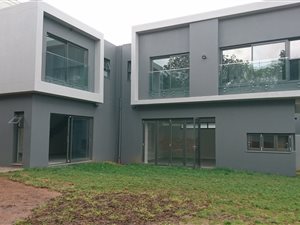 4 Bed Cluster in Craighall