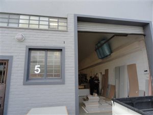240 m² Commercial space in Kensington