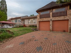 4 Bed House in Winchester Hills