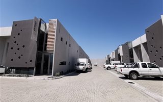 275 m² Commercial space in Brackenfell Central