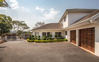 4 Bedroom Townhouse in Kloof