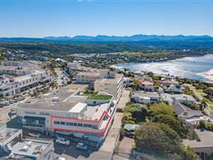 3 Bed Apartment in Plettenberg Bay