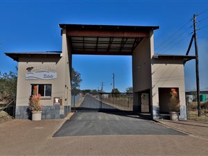 2 ha Farm in Featherbrooke Estate
