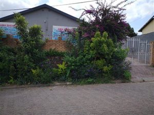2 Bed House in Nagina