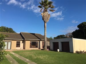 3 Bed House in Kunene Park