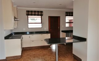 3 Bedroom Townhouse in Marais Steyn Park
