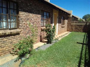 3 Bed House in Camelot