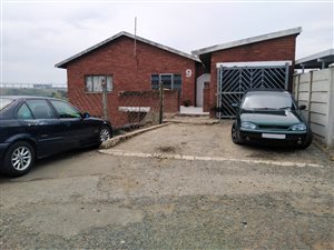 26 Bed House in Avoca