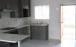 3 Bedroom Duplex in Greenstone Hill