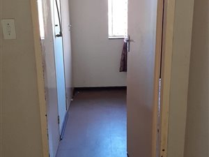 2 Bed Flat in Pretoria West