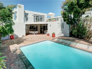 6 Bedroom House in Eversdal