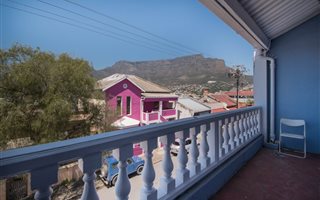 3 Bedroom House in Bo-Kaap