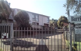3 Bedroom Duplex in Woodhaven