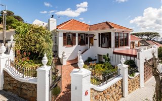 3 Bedroom House in Tamboerskloof