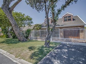 3 Bed House in Crawford