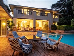 6 Bed House in Essenwood