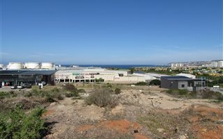 1217 m² Land available in Hartenbos