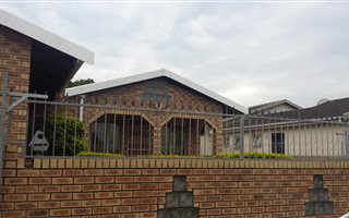 3 Bedroom House in Bonela