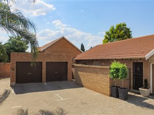 3 Bed Townhouse in Sinoville