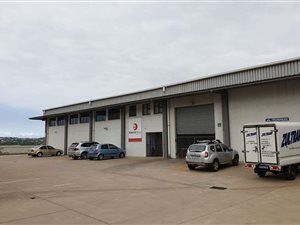 1765 m² Commercial space in Riverhorse Valley