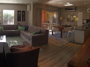 4 Bed House in Equestria